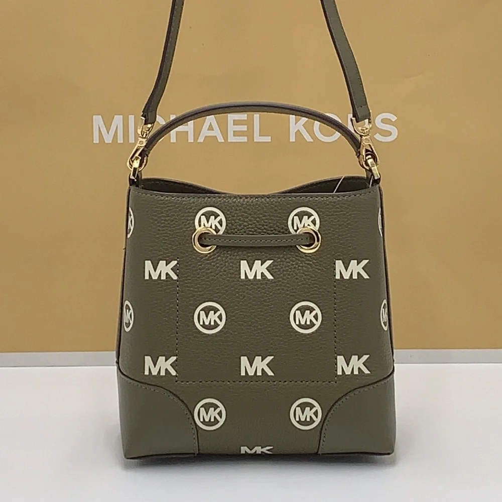 MICHAEL KORS Mercer Small Logo Embossed Leather Bucket Bag COLOR OLIVE